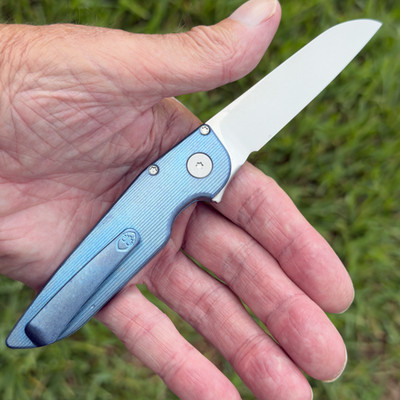 NEW Grimsmo Knives Fjell - Integral Button Lock  RWL-34 Ice Blue with Blue Flake