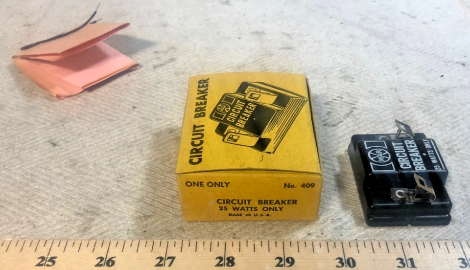 NOS New Marx Boxed Post War Circuit Breaker No. 409 - Complete and Nice!  (C) - Image 4 of 4