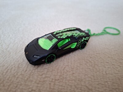 Schlüsselanhänger Lamborghini COUNTACH LP 800-4 SPORTWAGEN MAJORETTE BLACK GREEN
