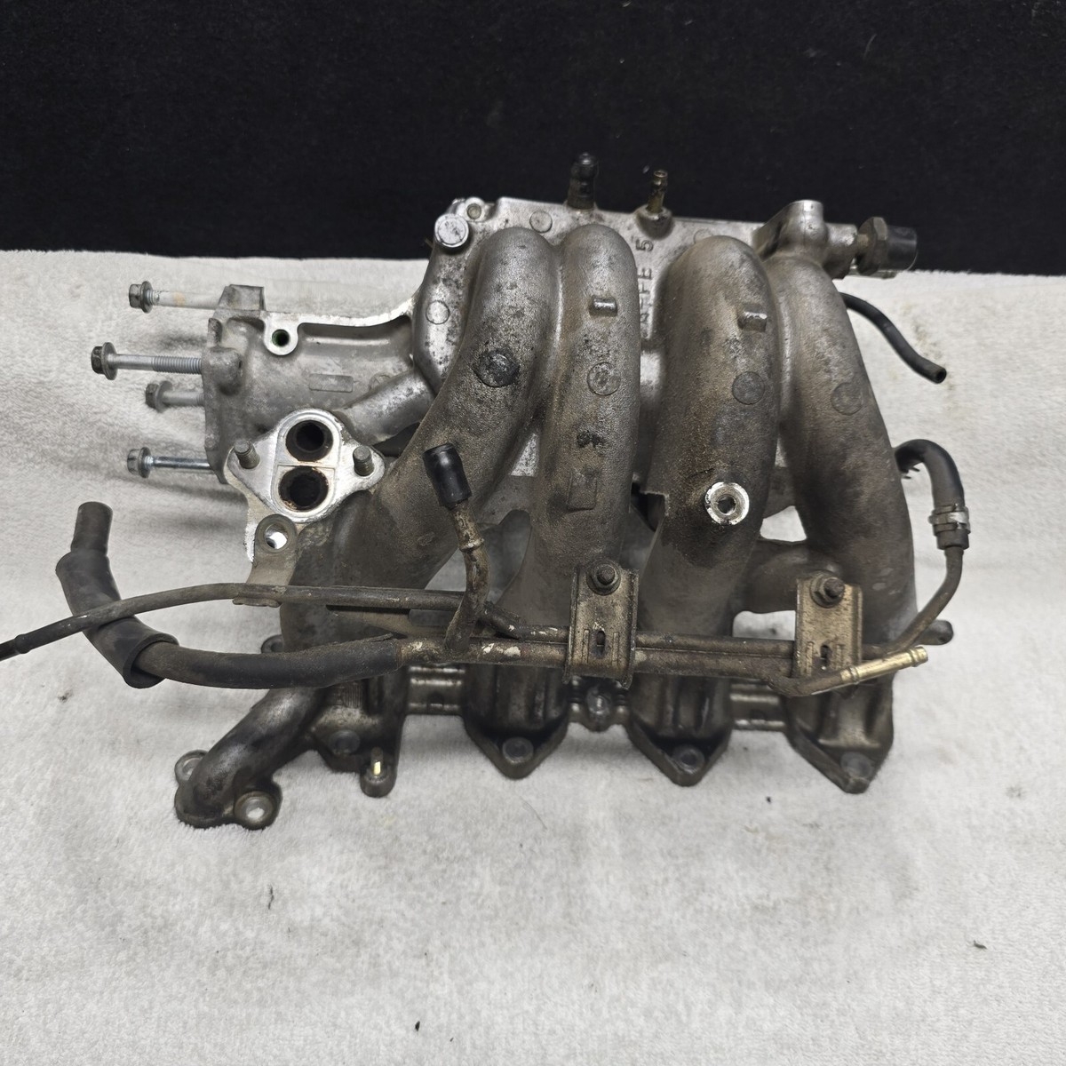 ihika　1027 1996 1997 Toyota Celica Intake Manifold 7AFE Engine (ST