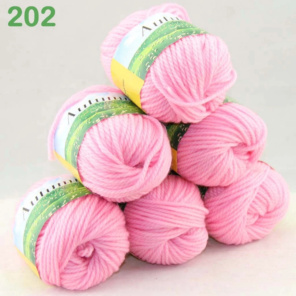 VENTA Lote de 6x50gr Bolas NUEVAS Suave Lana Peinada Seda Cálido Hilo de Tejer a Mano 202 Foto 3 de 4