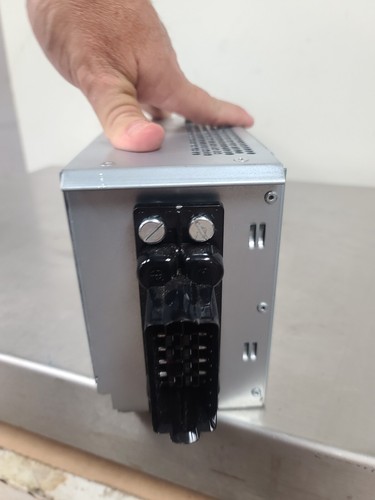 APC Symmetra SYBTU1 Battery Module 0G-SYBTU1 Shell No batteries all cables - 第 7/7 張圖片