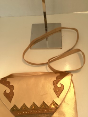 Bolso de Hombro Margaret Jerrold Hecho en España Con Cuentas - Imagen 10 de 10