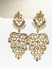 Bohemian Floral Design Style Pendant Drop Fashion Earrings, Push Back Closure