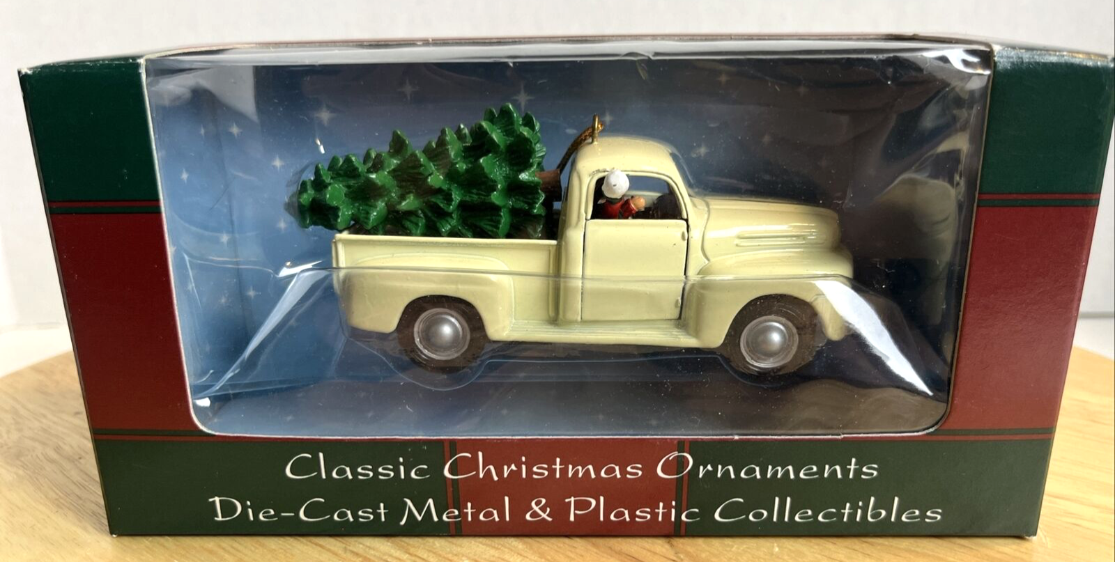 Maisto 1941 Ford F-1 Pickup Truck Diecast Christmas Ornament Vintage 1998