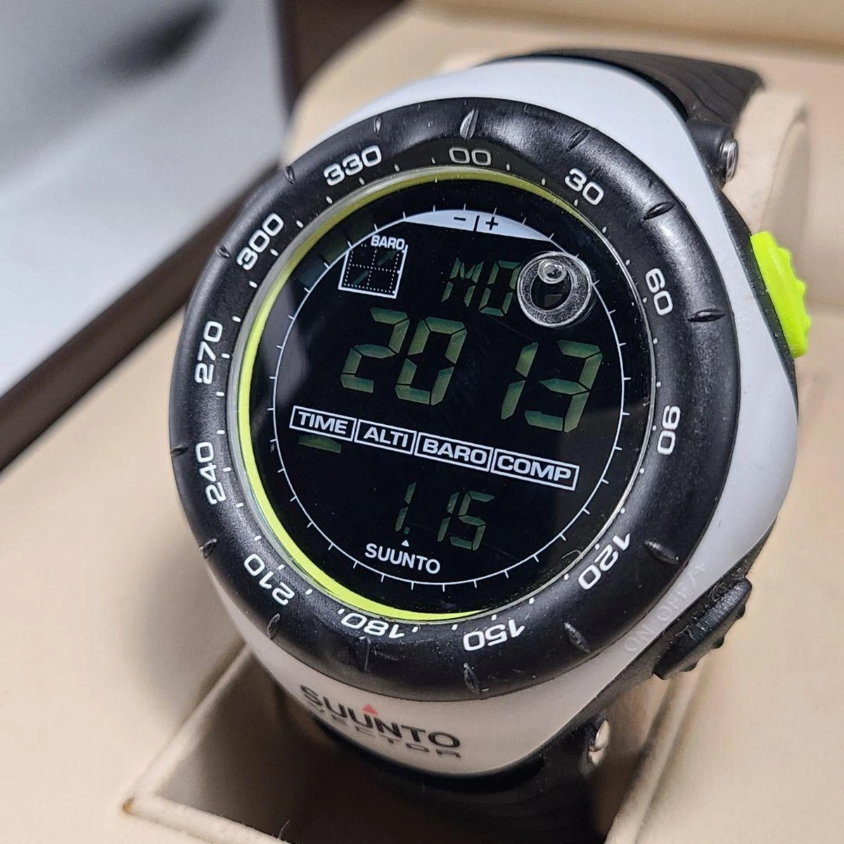 SUUNTO Vector White Color Japan limited edition Wrist Watch eBay