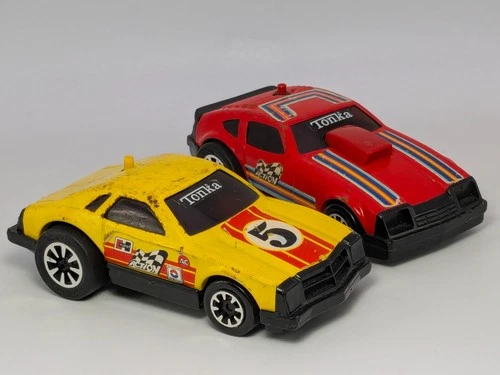 Vintage Tonka Clutch Poppers Chevrolet Monza Yellow & Red Vega Japan Lot of 2