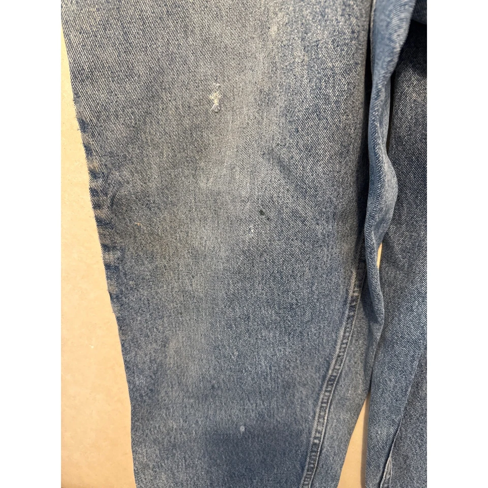 Open Trail EUC Men's 40/30 Stone Washed Authentic Denim Blue Jeans - Image 2 of 4