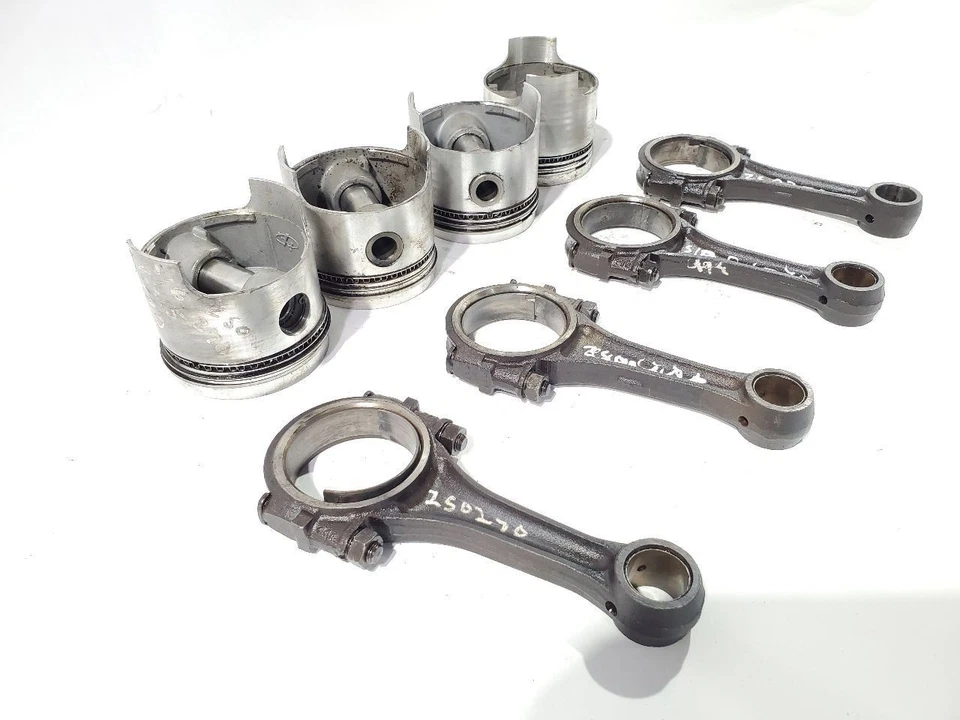 Volkswagen Karmann Ghia 1600 1971 OEM juego de 4 pistones con bielas Foto 3 de 4