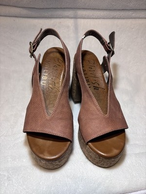 Blowfish Women's Sz. 7 Malibu Partea Platfrom Heeled Brown Sandals