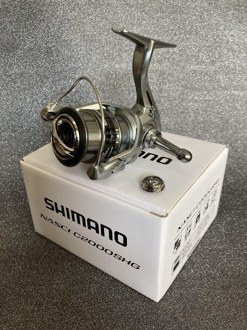 Shimano Nasci C2000SHG Spinning Reel Silver with Stand