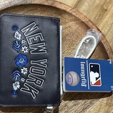 Loungefly New York Yankees Floral Embroidered Zip-Around Women's Wallet