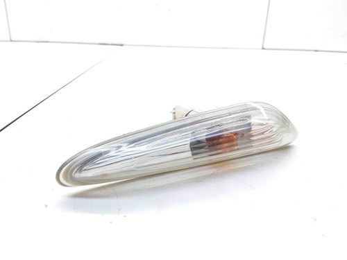 BMW 3 E46 Kotflügelblinker vorne rechts 69113725 317271 2.00 Diesel 11327170