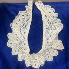 Antique Edwardian Woman Collar Hand Made Lace Crochet Off White  “D”