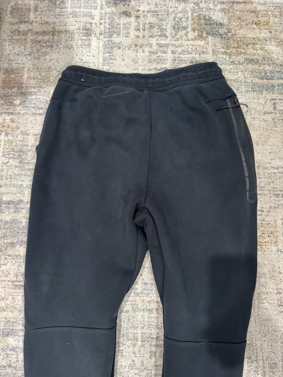 Nike Tech Pants Men’s Large Black Atheltic Sportswear Casual Running Jogger