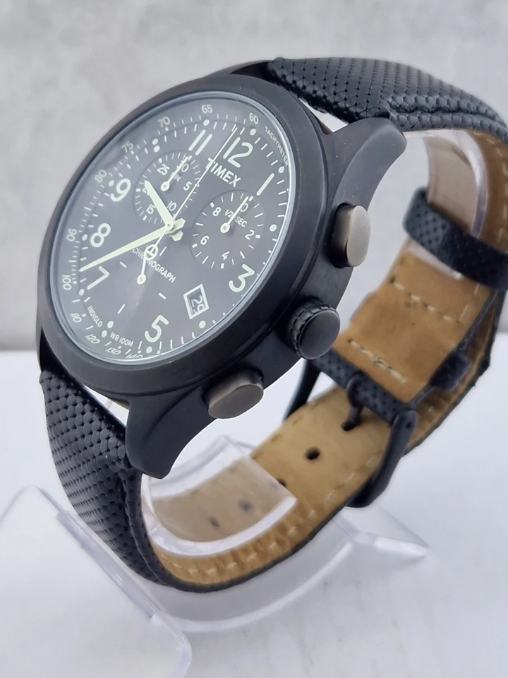 Orologio Chrono TIMEX Nero T2N389 Indiglo WR100m Quartz Usato 42 mm. Uomo - Imagen 3 de 4