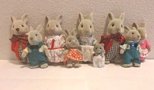 Sylvanian Families Calico Critters Rabbit Bunny Family Set Of 8 With 1 Babie 