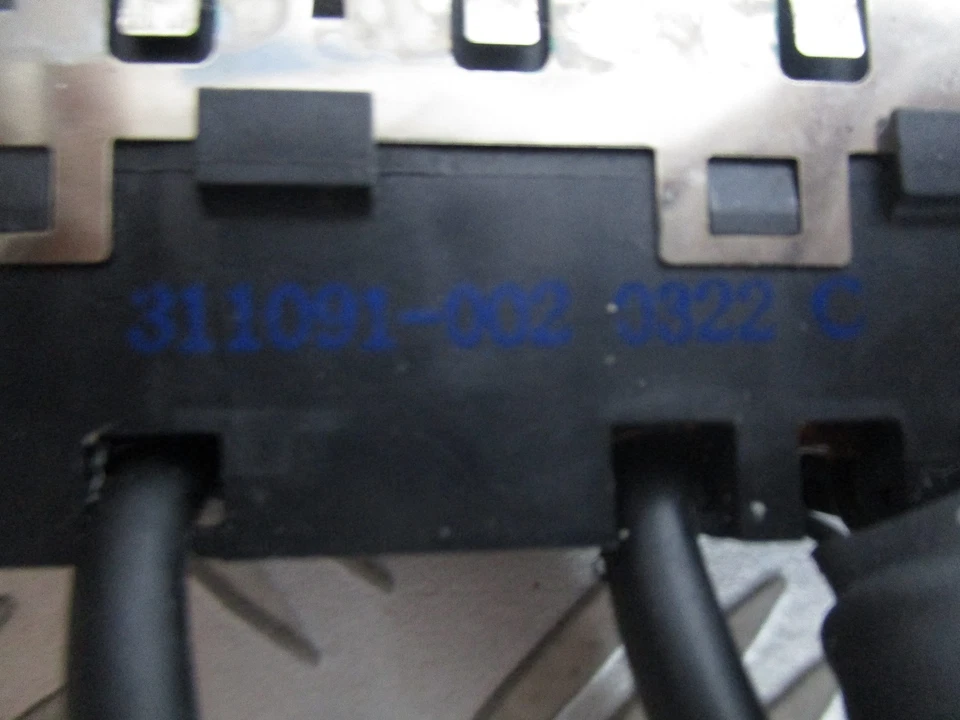 HP COMPAQ D530 FRONT USB PORT AND AUDIO PORT PANEL 311091-002 9322 GENUINE OEM - Image 3 of 3