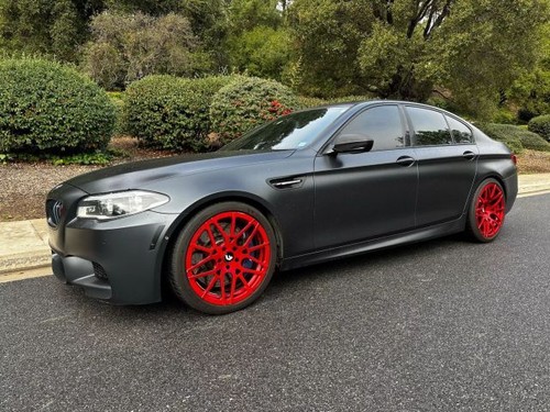 2015 BMW M5 Sedan 4D