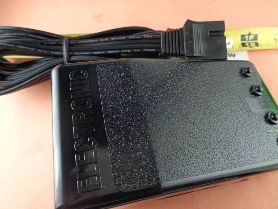 FOOT CONTROL PEDAL PFAFF RICCAR SIMPLICITY SA200,SA1100,SA1500,SW210 CONSEW - Image 3 of 4