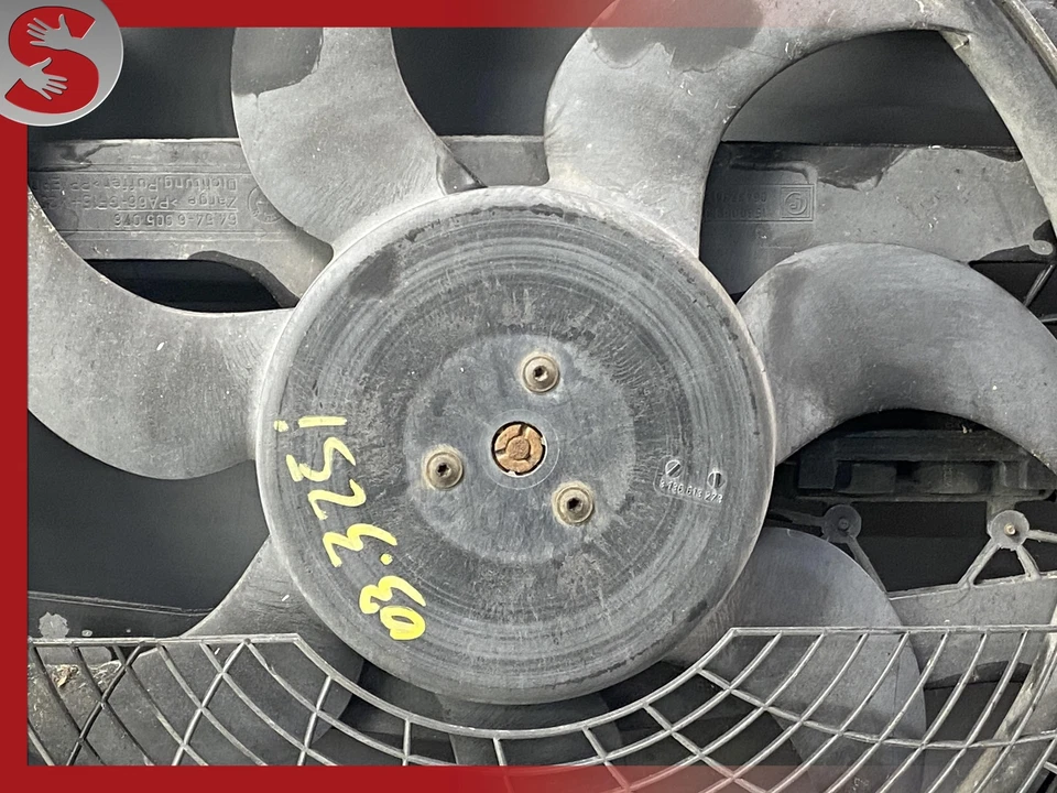 BMW 325I 1999-2004 OEM MOTOR RADIADOR VENTILADOR DE REFRIGERACIÓN MOTOR CON CUBIERTA Foto 2 de 4