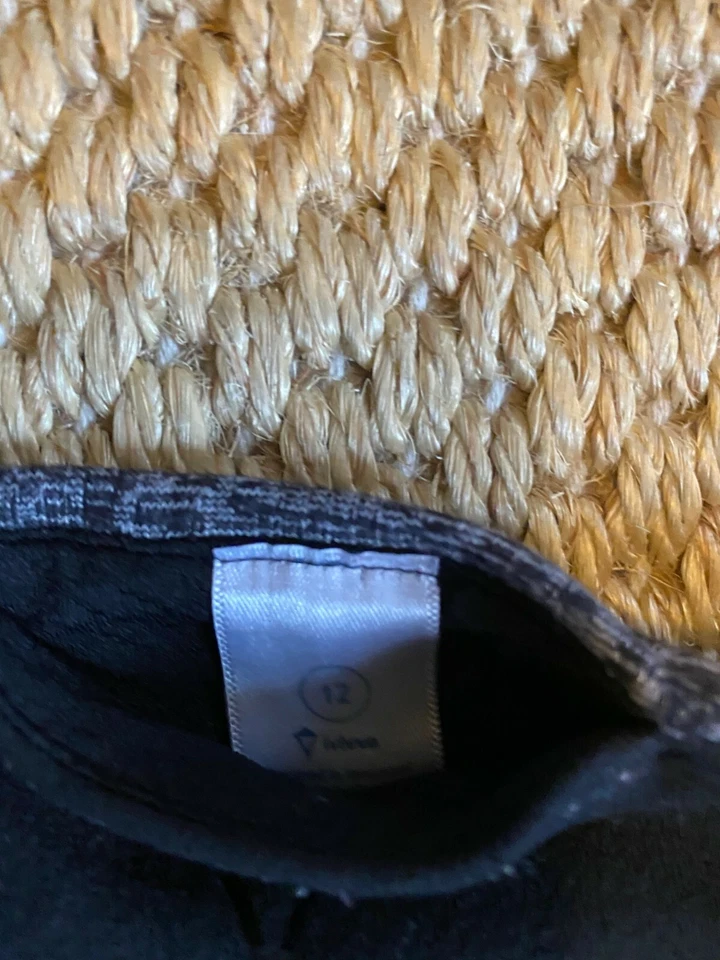 ivivva Reversible Negro Crops Usado 12 Gris Cintura Patrón Foto 2 de 3