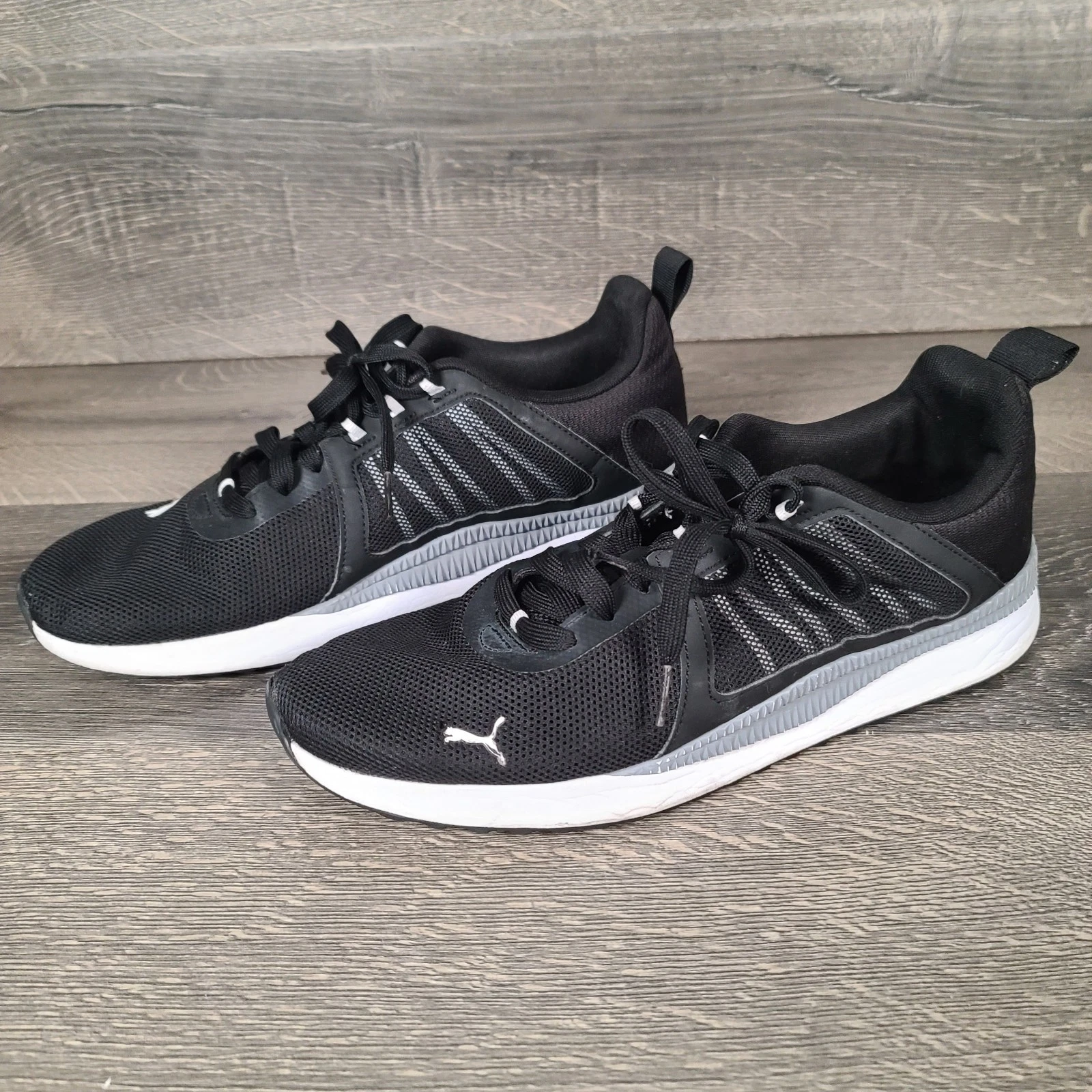 Puma Racer Net Cage Running Shoes #374322-01, Black/White, Men's 10.5