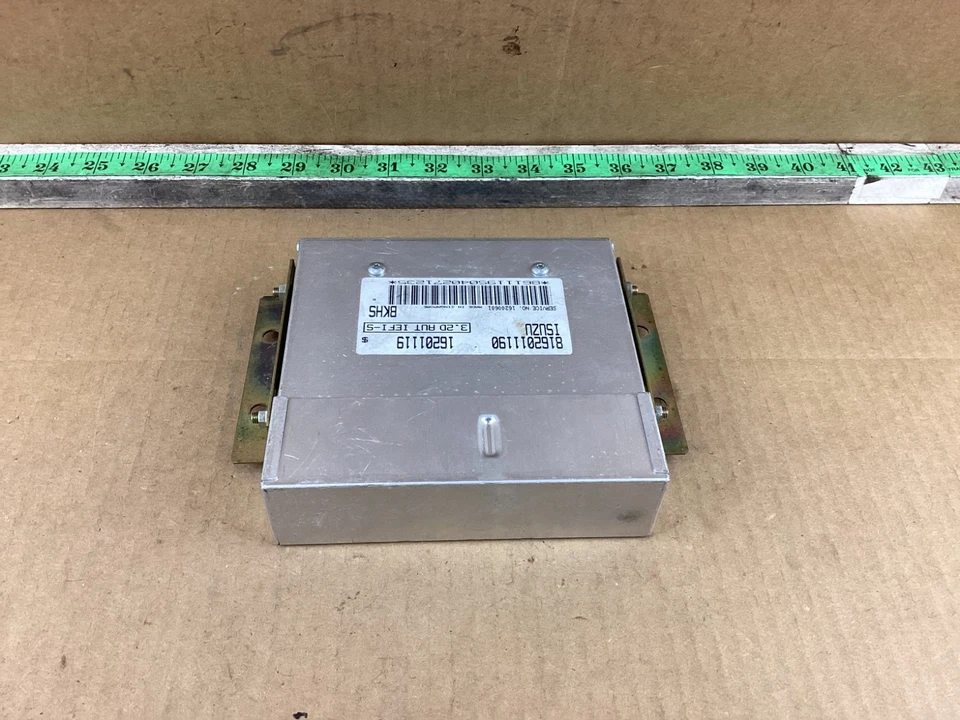 Módulo de control del motor Isuzu Trooper 1994-1996 ECM ECU 8162011190, 16201119 Foto 2 de 4