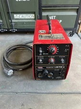 Lincoln Electric Welder V275-s