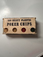 Bakelite Vintage Box of 100 Crisloid Green Red And Yellow Marble Poker Chips
