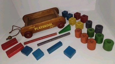 Vintage Wooden Colorful PLAYSKOOL Wagon With Blocks Dowels & Pull Cord 23 Pieces
