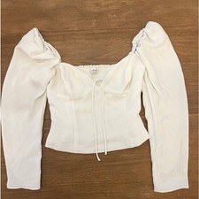 Wilfred Aritzia White Corset Crop Top Size 0 Long Sleeve Smocked Back