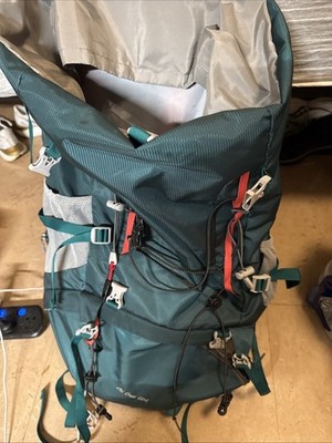 Camping Backpack Almost Brand New with Tags Outdoor Gear Green