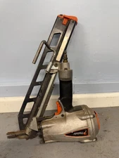 Paslode PowerMaster Plus 30° Degree Pneumatic Framing Strip Nailer F350-S