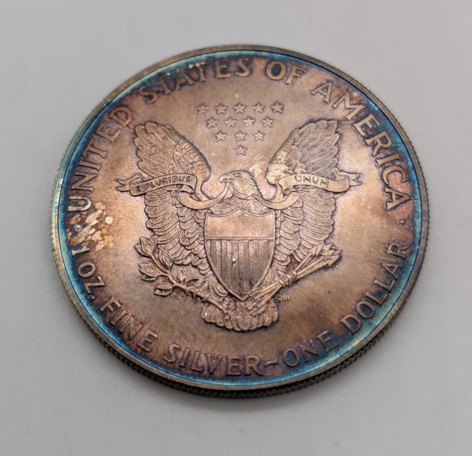 American Silver Eagle 1996 tonificado Foto 2 de 3