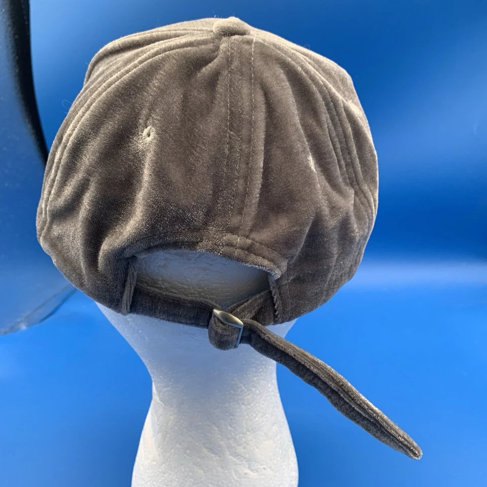 Y2K Juicy Couture 水钻丝绒卡车司机帽 — 第 4/4 张图片