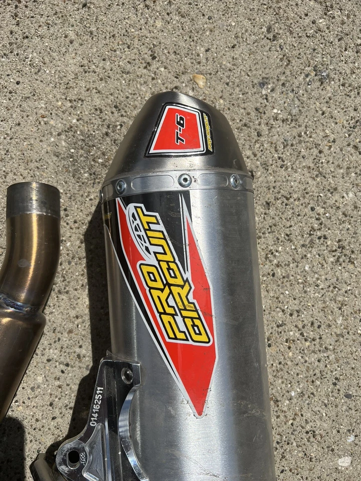 Suzuki RMZ250 2016-18 Pro Circuit escape completo Foto 4 de 4