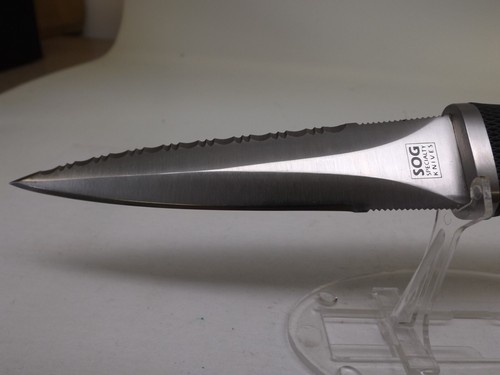 NOS Vintage 1999 to 2000 SOG Pentagon Combat Knife Seki Japan w/ Box & Brochure - Picture 20 of 20
