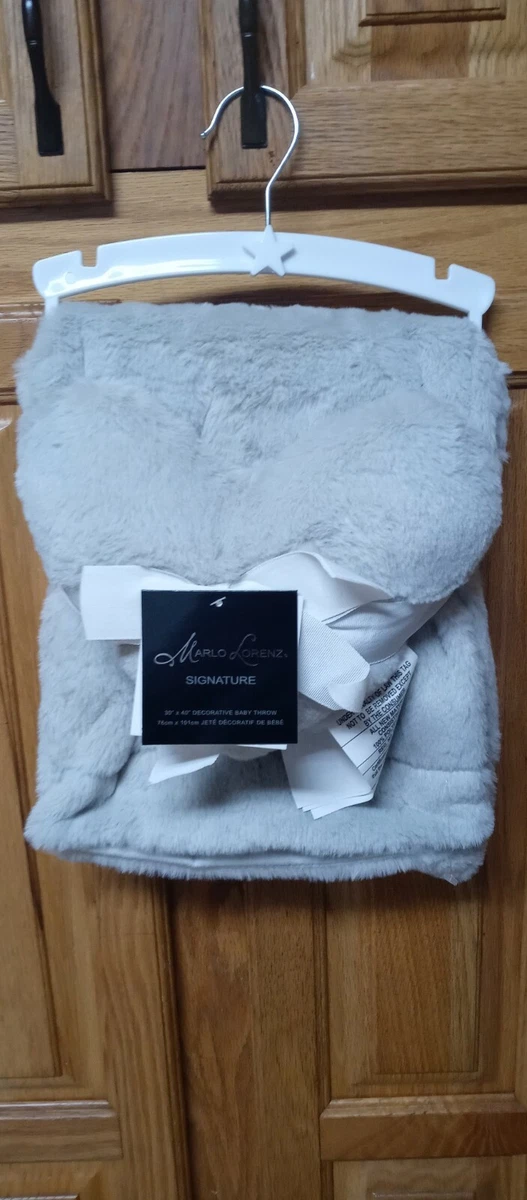 Marlo lorenz top signature decorative throw