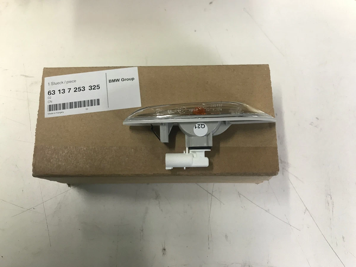 NEW BMW E90 E91 E92 E93 FRONT RIGHT O/S WING TURN SIGNAL INDICATOR 