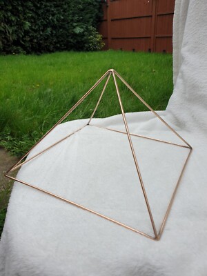 Kupfer Pyramide für Meditation, Reinigung & Aufladung Kristalle - Geschenk - Gizeh Khufu