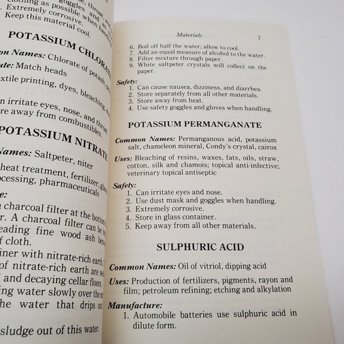 IMPROVISED EXPLOSIVES How To Make Your Own by Seymour Lecker 1985 Paladin Press - Picture 10 of 13