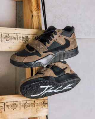 靴 Travis Scott Nike CJ1 T-Rexx 27cm Travis Scott Jordan CJ1 T-Rexx Jumpman Jack 'Dark Mocha'