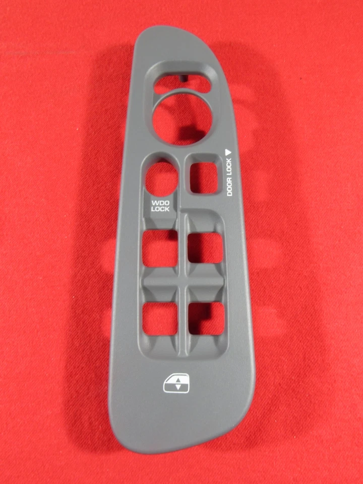 DDGE RAM 1500-5500 Driver Med Gris Pizarra Bisel Interruptor Maestro NUEVO OEM MOPAR Foto 2 de 4