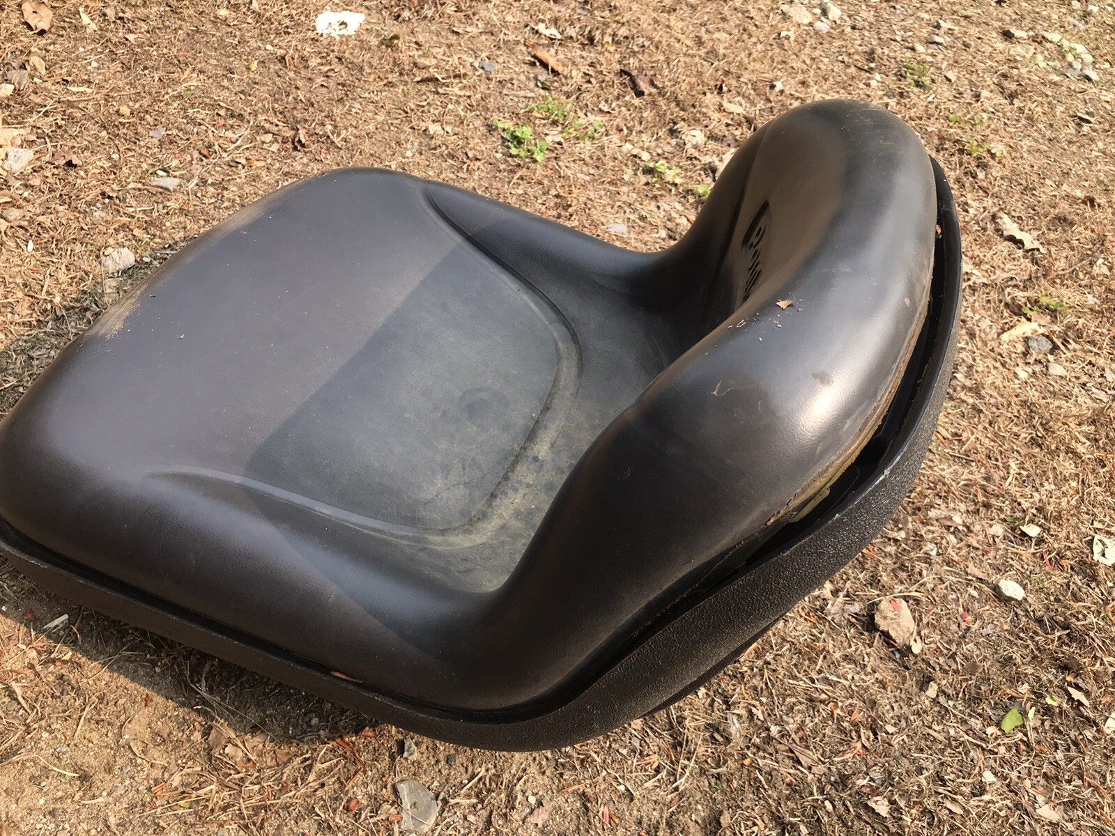 POULAN PRO RIDING MOWER 300EX Seat [BR] eBay
