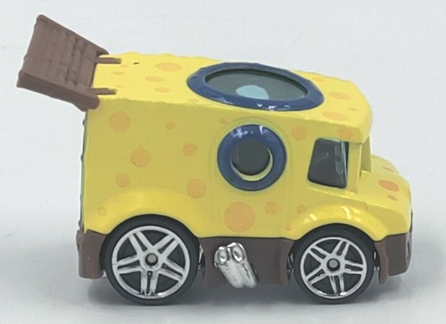 2012 Hot Wheels Nickelodeon SpongeBob SquarePants Die Cast Vehicle 1:64 Scale... - Picture 3 of 5