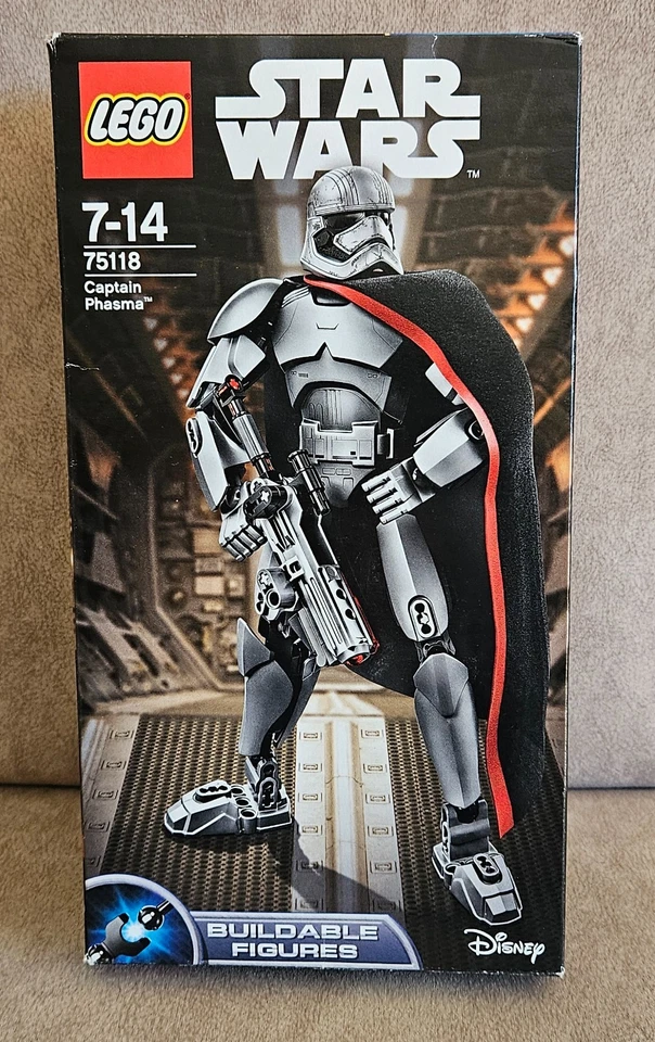 LEGO Star Wars 75118 Captain Phasma, foto 1 di 3