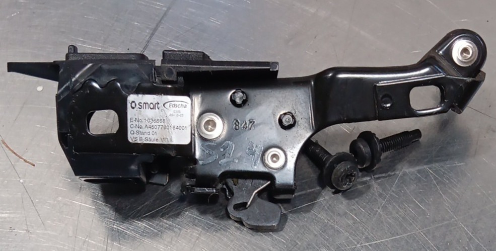 SMART FOR TWO 2009 BRABUS LEFT HAND L CONVERTIBLE TOP COVER LATCH A4507760164001