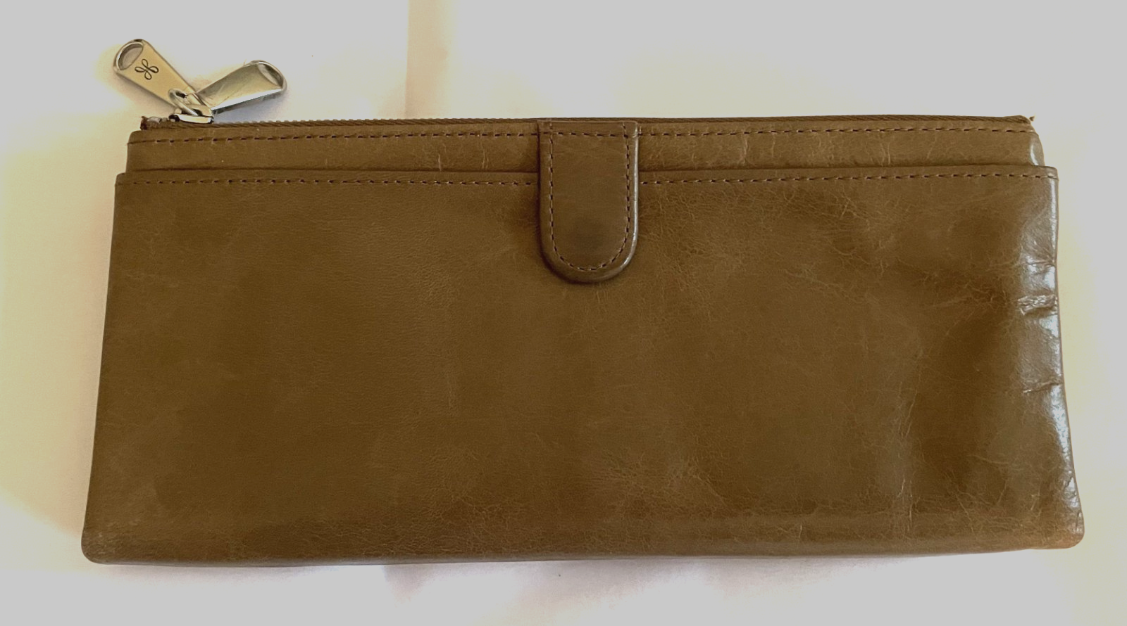 Hobo International Olive Leather Bi-fold Magnetic Wallet