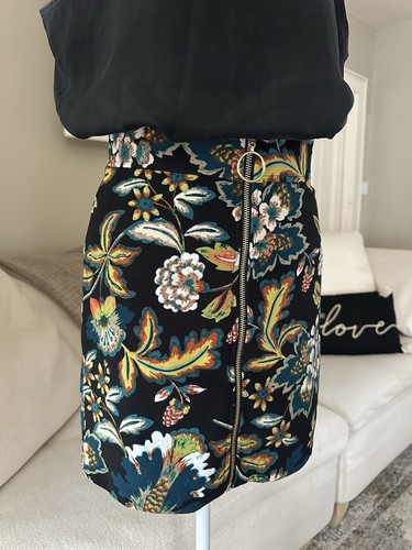 Anna Sui, I.N.C. International Vintage Anna Sui Floral Night Rider Mini Skirt Size 2P